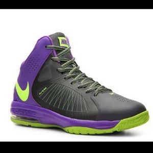 2014 Nike Airmax Flywire Wmns Basketball sz 9